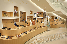 barneys new york kobe interior バーニーズ　ニューヨーク　神戸店