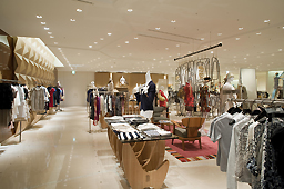 barneys new york kobe interior　バーニーズ　ニューヨーク　神戸店